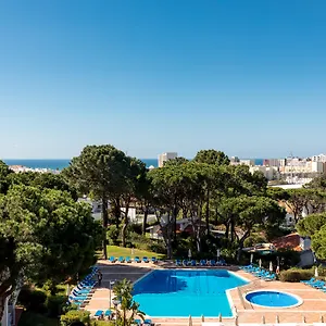 apartamentos-turisticos-pinhal-da-marina.hotelaalgarve.com/